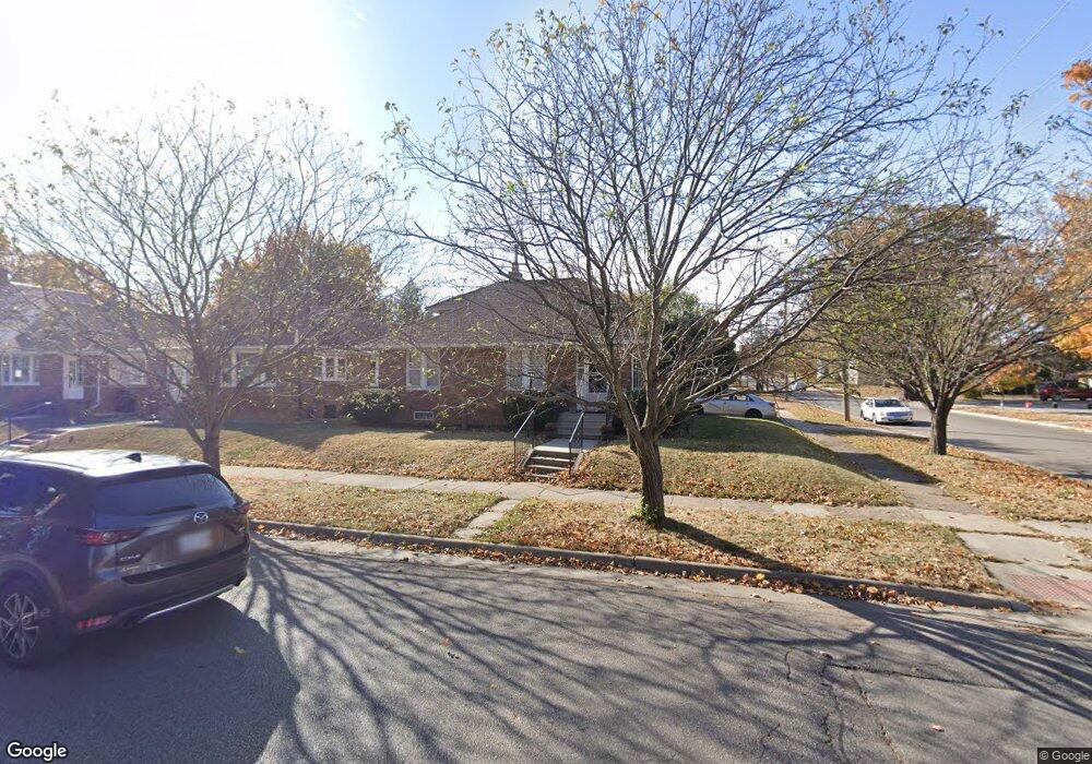 603 Walnut St, Cedar Falls, IA 50613 - photo 1