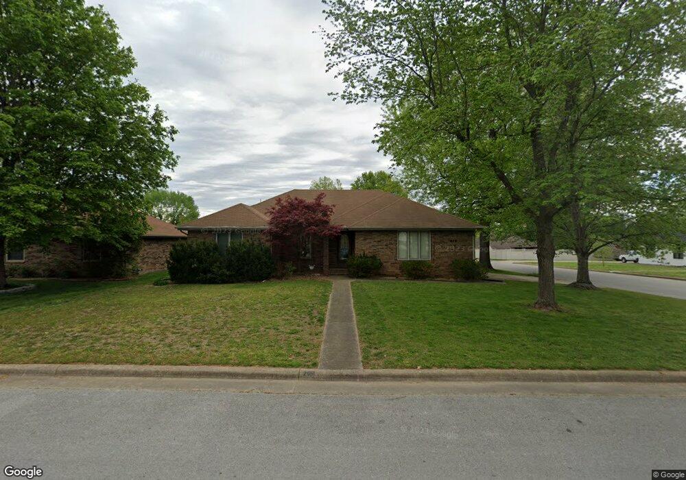410 N Hawthorn Dr, Nixa, MO 65714 - photo 1