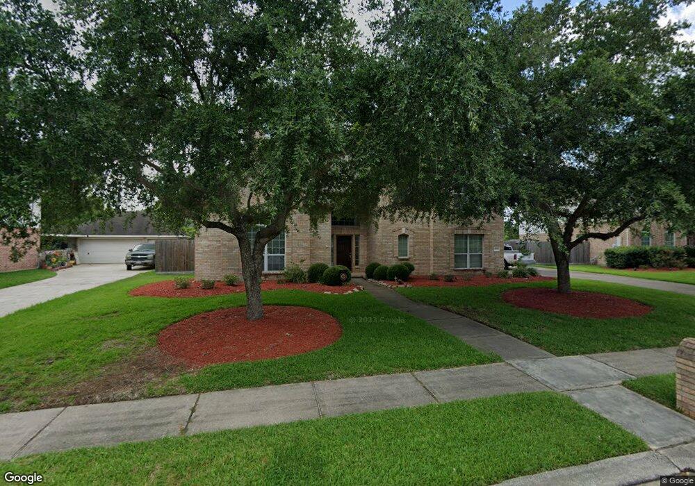 308 Falcon Lake Dr, Friendswood, TX 77546 - photo 1