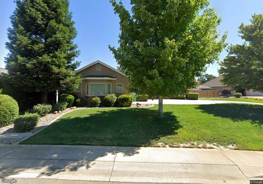 7553 Robles Dr, Redding, CA 96002 - photo 1