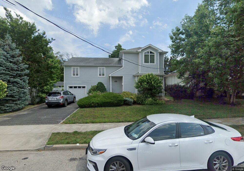 2070 Beverly Way, Merrick, NY 11566 - photo 1