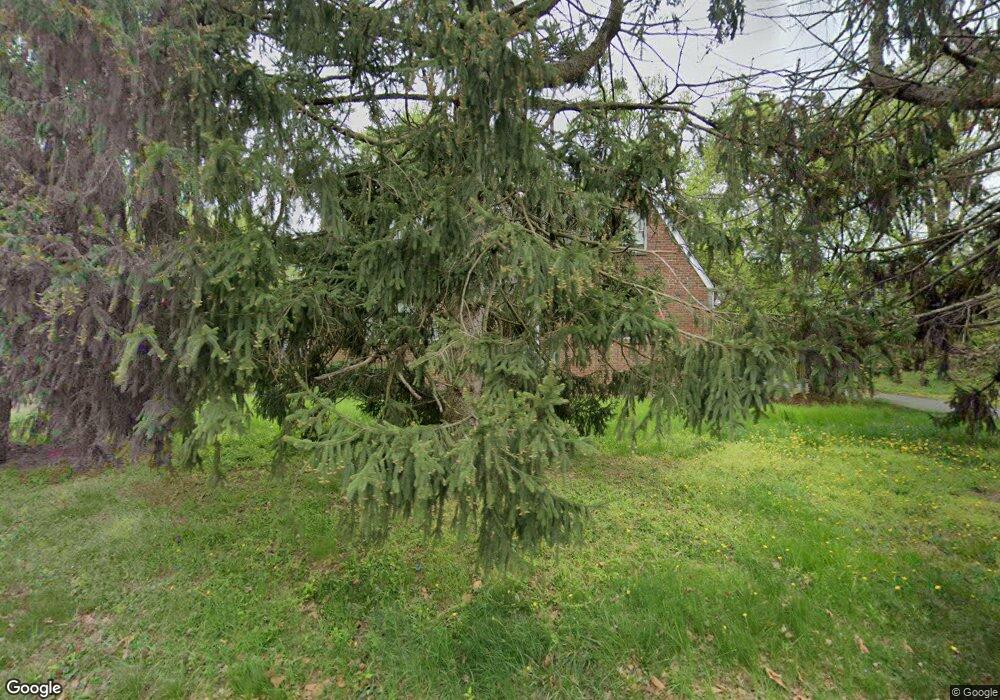 1065 Lexington Dr, Woodbury, NJ 08096 - photo 1