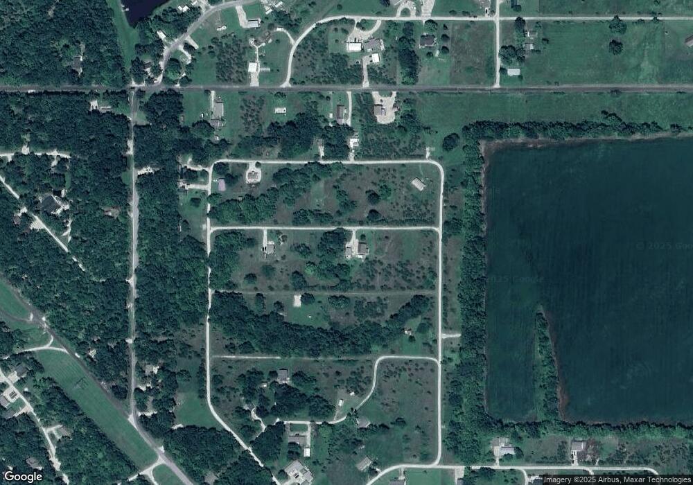 22 Illinois Dr, La Cygne, KS 66040 - photo 1