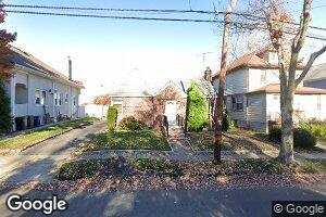 685 Elm Ave, Ridgefield, NJ 07657