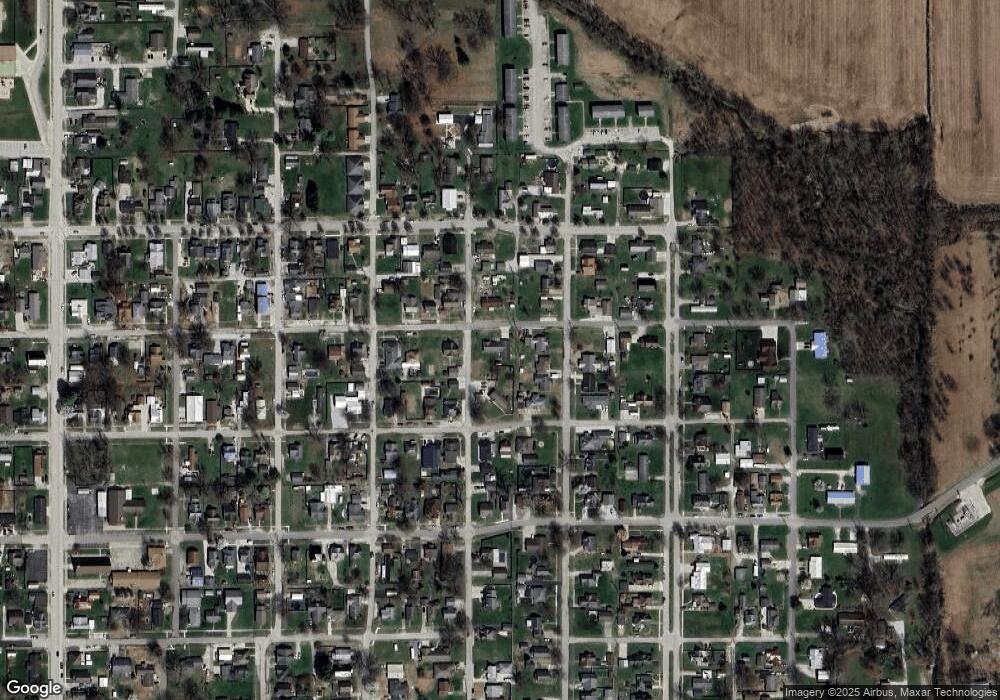 809 G St NE, Linton, IN 47441 - photo 1