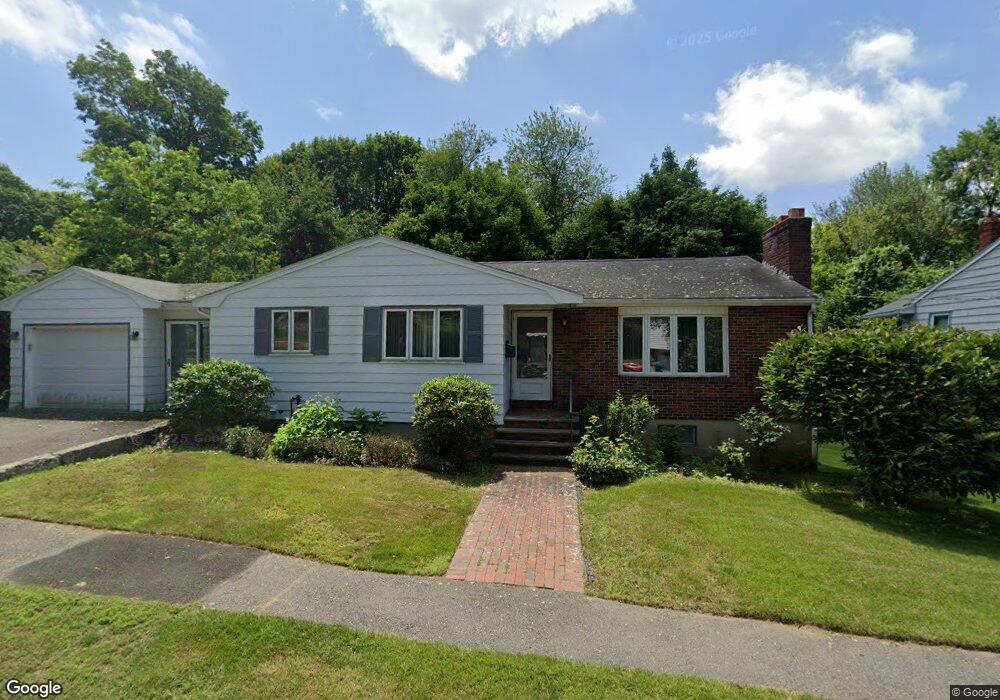 33 Maplewood Rd, Lynn, MA 01904 - photo 1