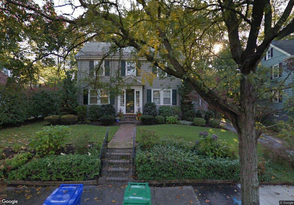 26 Commonwealth Park, Newton Center, MA 02459 - photo 1