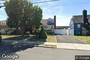 41 Dinallo St, South Hackensack, NJ 07606
