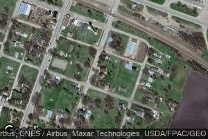 204 3rd St S, de Graff, MN 56271