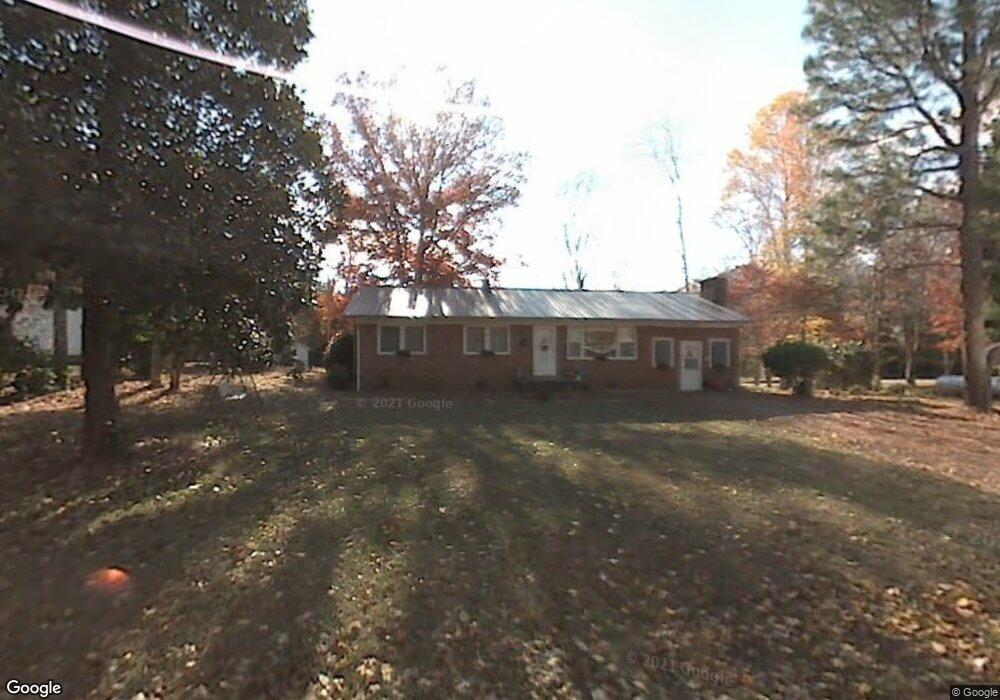 828 Pine Ln, Asheboro, NC 27205 - photo 1