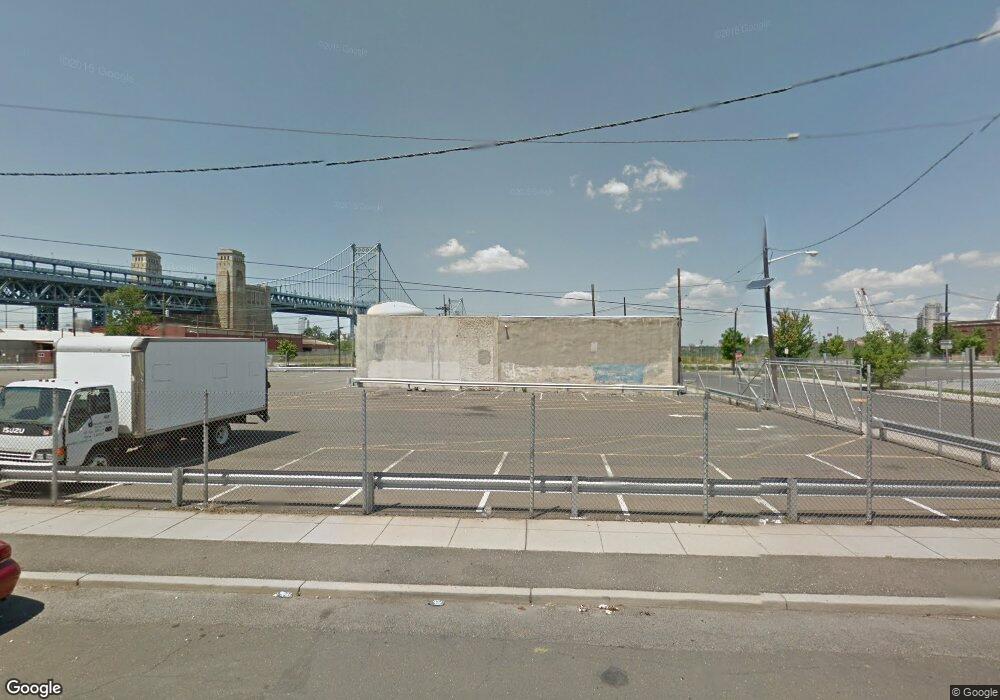 68 Vine St, Camden, NJ 08102 - photo 1