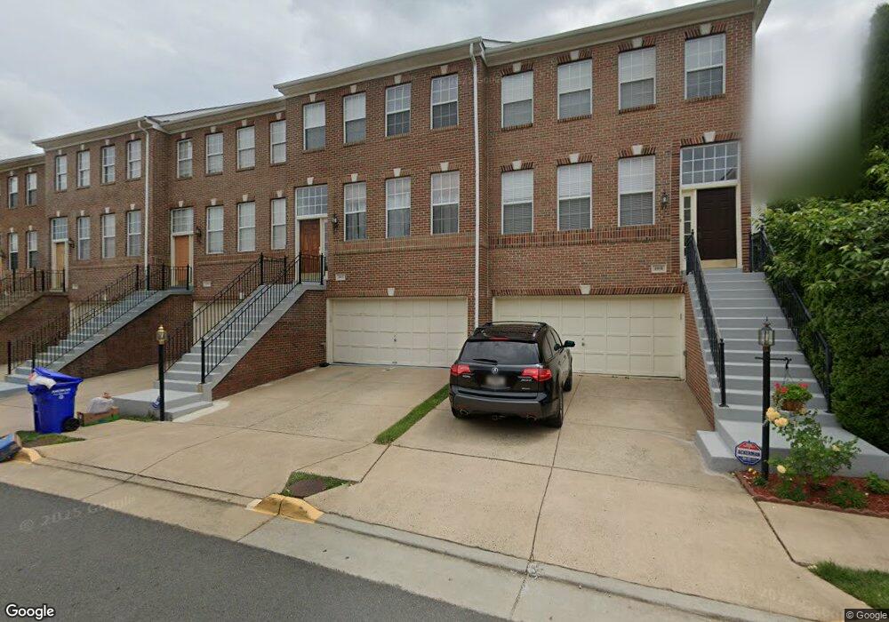 2611 Tarleton Corner Dr, Herndon, VA 20171 - photo 1