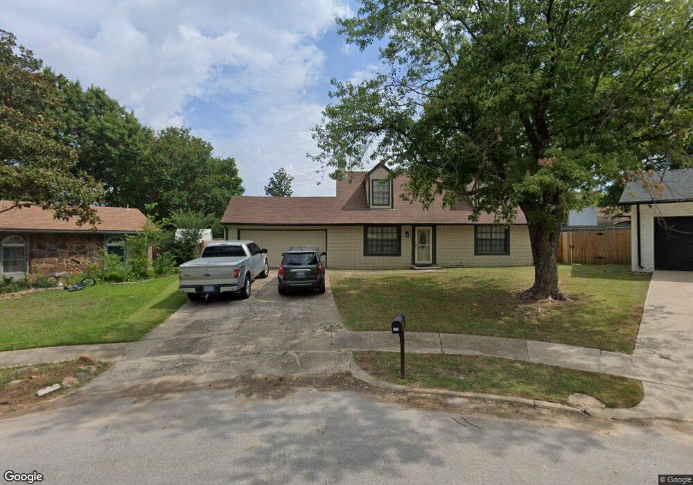 100 W Waco Place, Broken Arrow, OK 74011 - photo 1