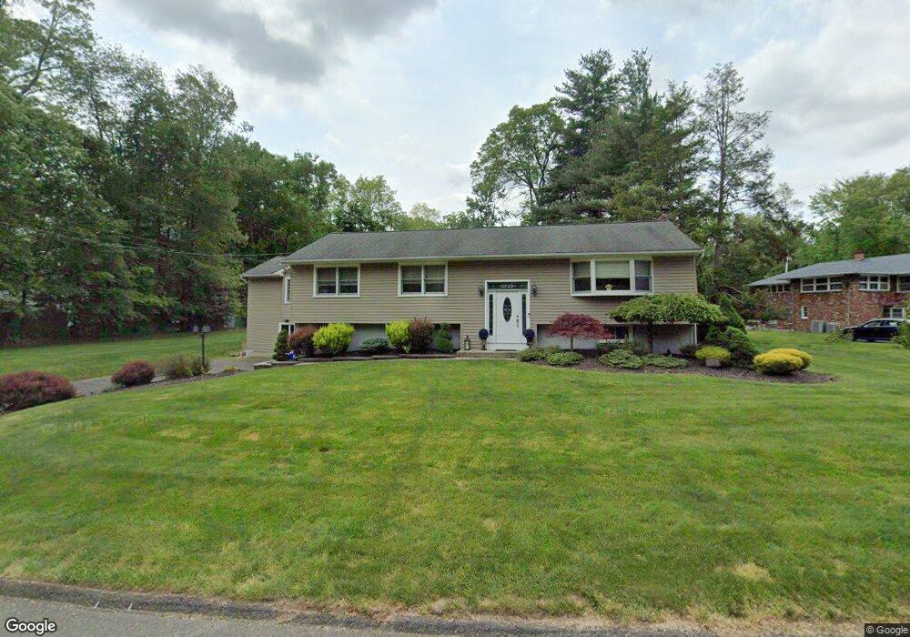 4 Beverly Place, New City, NY 10956 - photo 1