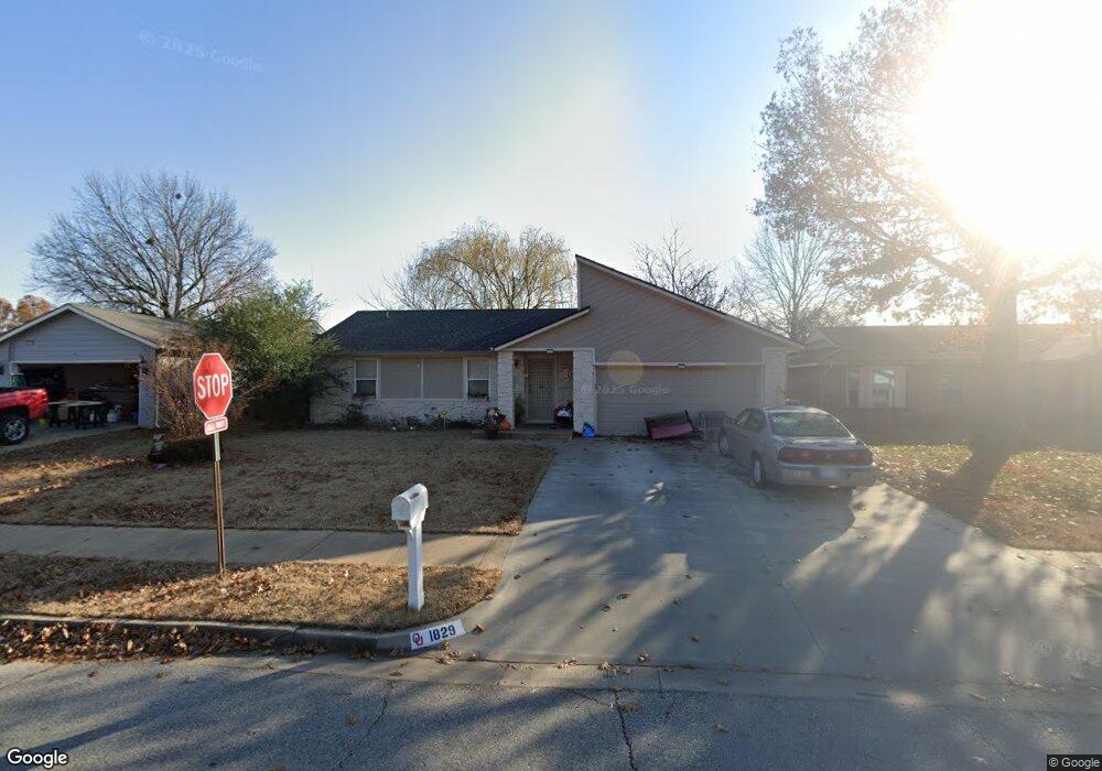 1829 W Honolulu St, Broken Arrow, OK 74012 - photo 1