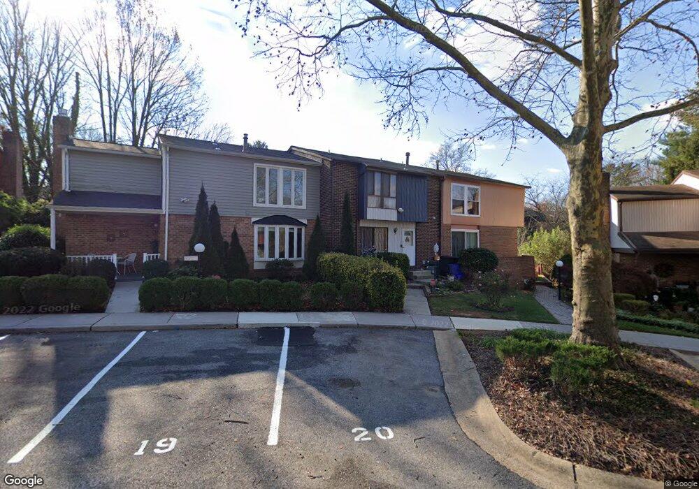 10525 Tolling Clock Way, Columbia, MD 21044 - photo 1