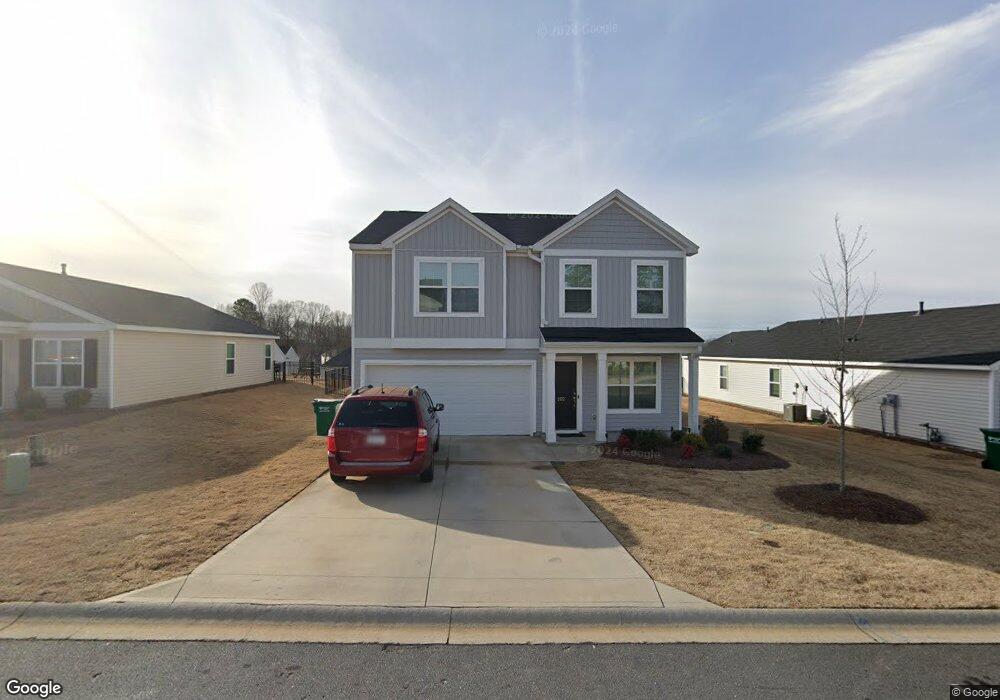 202 Kelly Farm Rd, Moore, SC 29369 - photo 1