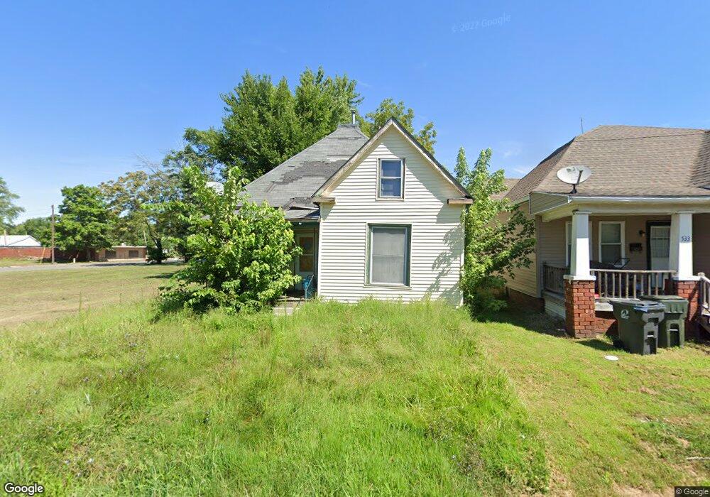 535 W End Place, Moberly, MO 65270 - photo 1