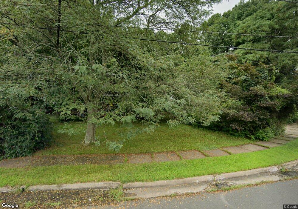 9 Old Hickory Ln, Edison, NJ 08820 - photo 1