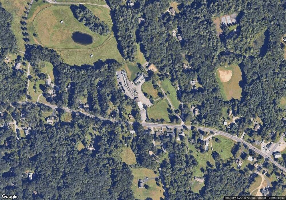 401 Snake Hill Rd, North Scituate, RI 02857 - photo 1