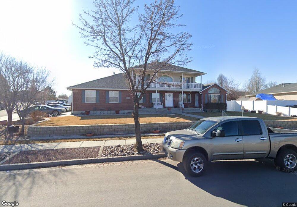 4861 Skye Dr, South Jordan, UT 84095 - photo 1