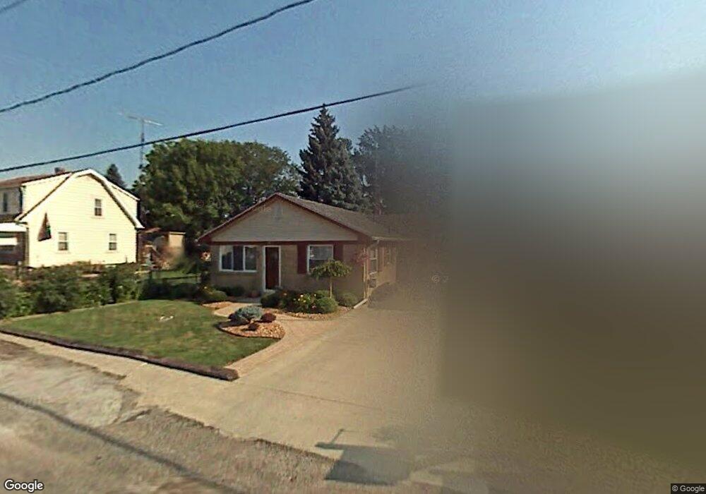 2062 Hoops Dr, Toledo, OH 43611 - photo 1