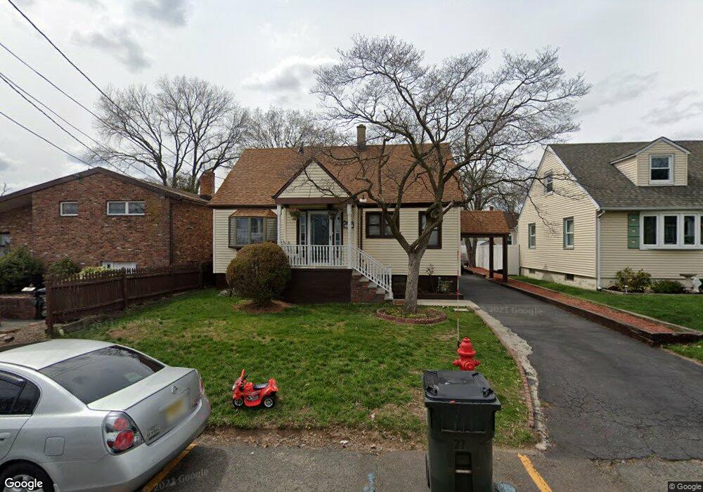 27 Hornsby St, Fords, NJ 08863 - photo 1