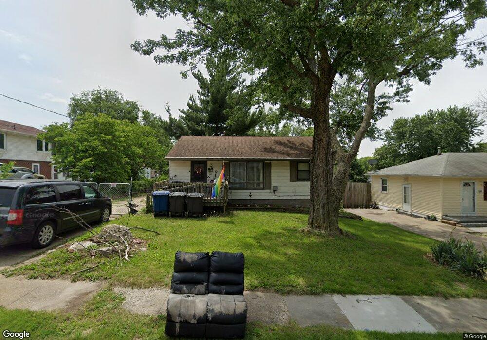 2549 E Sheridan Ave, Des Moines, IA 50317 - photo 1