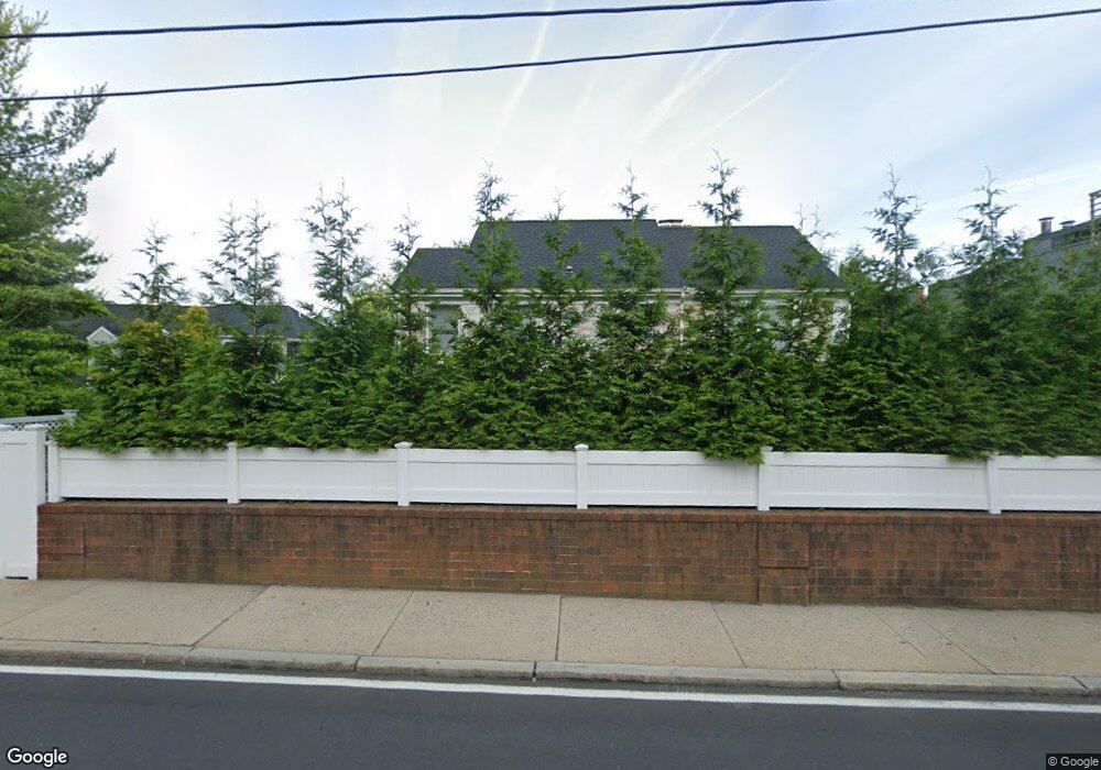 179 Park St unit 12, New Canaan, CT 06840 - photo 1