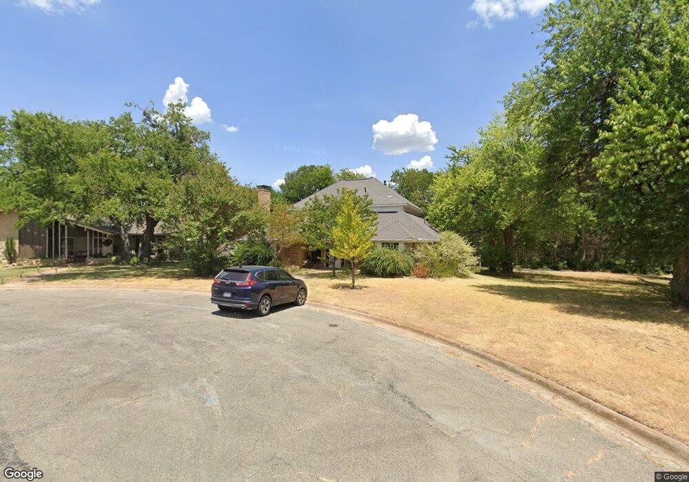 933 Boone Dr, Sherman, TX 75090 - photo 1