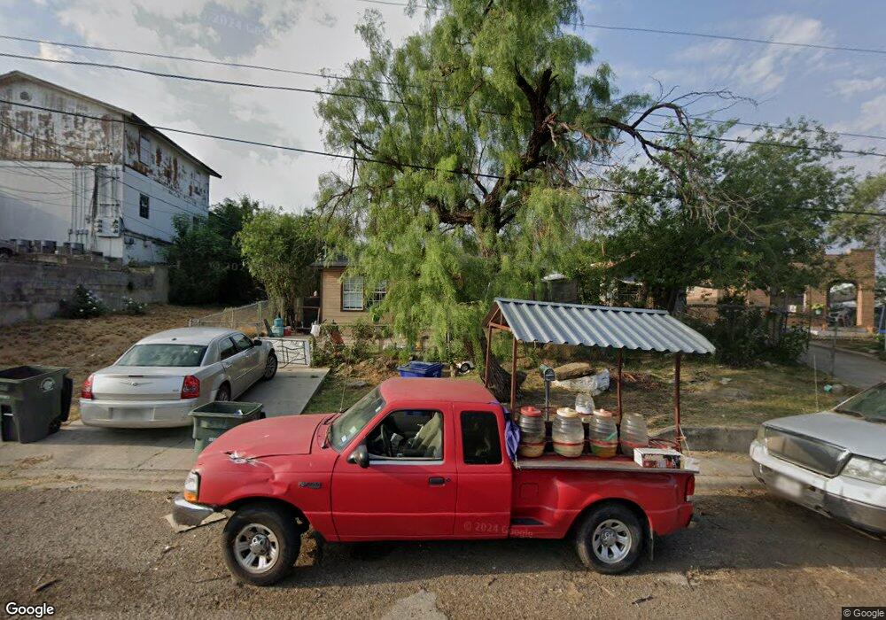 509 Reynolds St, Laredo, TX 78040 - photo 1