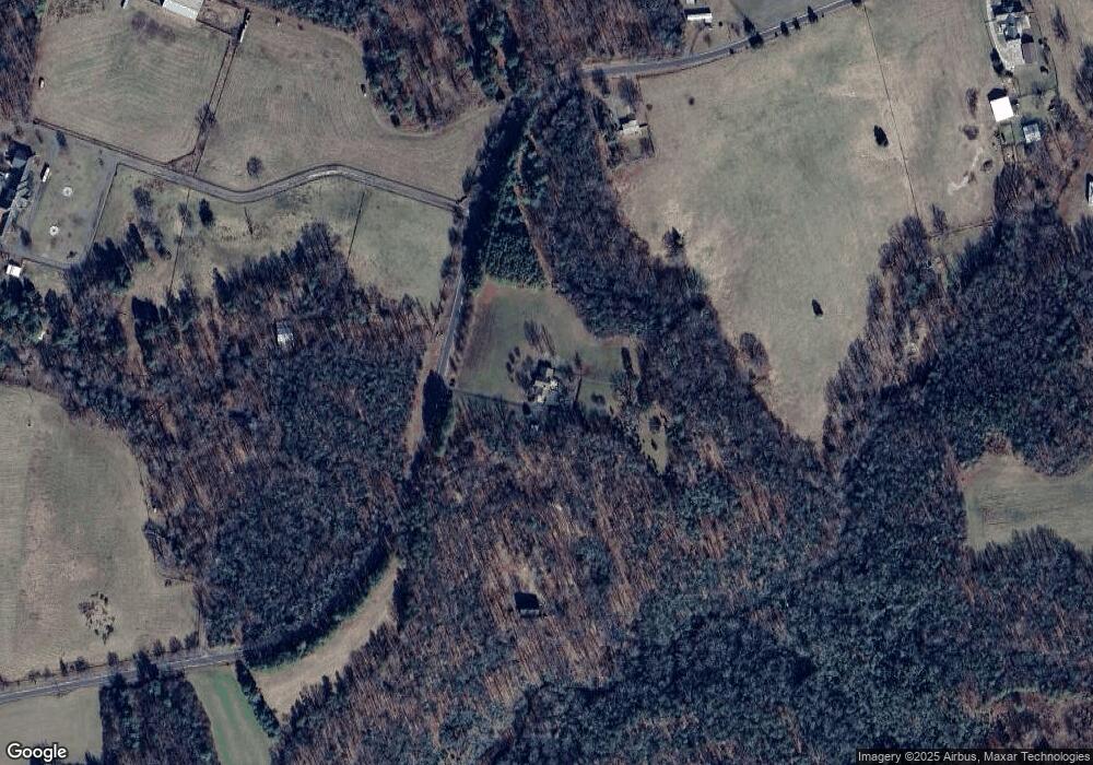 427 Bristol Mine Rd, Colonial Beach, VA 22443 - photo 1