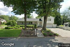 17 Delores Dr, Montvale, NJ 07645