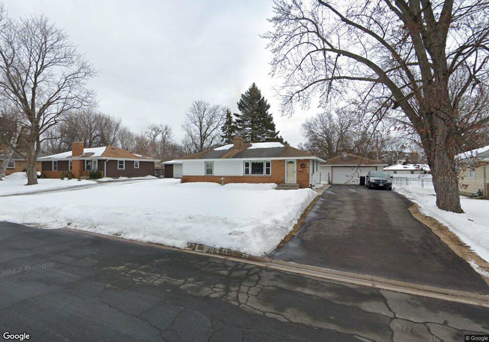 8333 Bryant Ave S, Bloomington, MN 55420 - photo 1