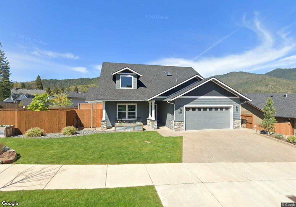 924 NW Bishop St, Grants Pass, OR 97526 - photo 1