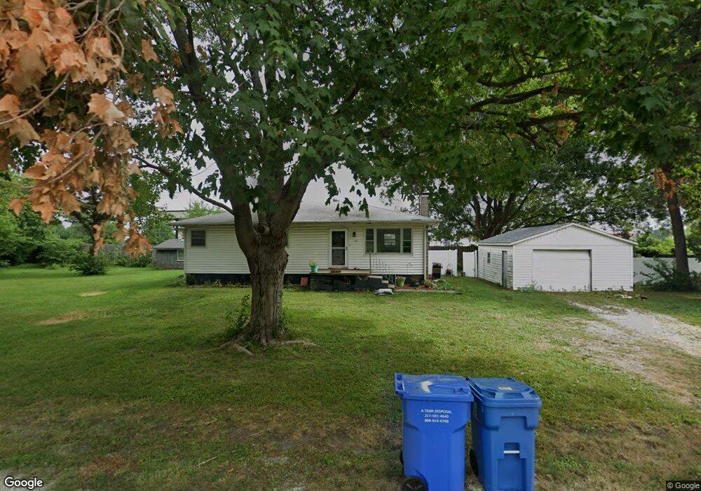 101 E Sylvan St, Virginia, IL 62691 - photo 1