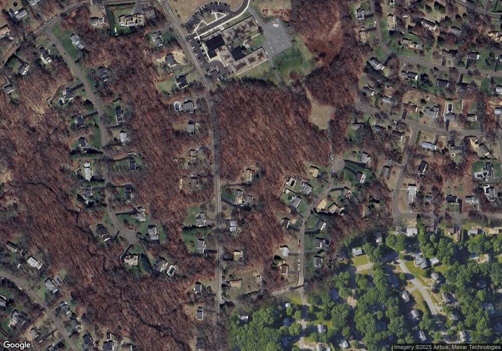 450 Dayton Rd, Trumbull, CT 06611 - photo 1