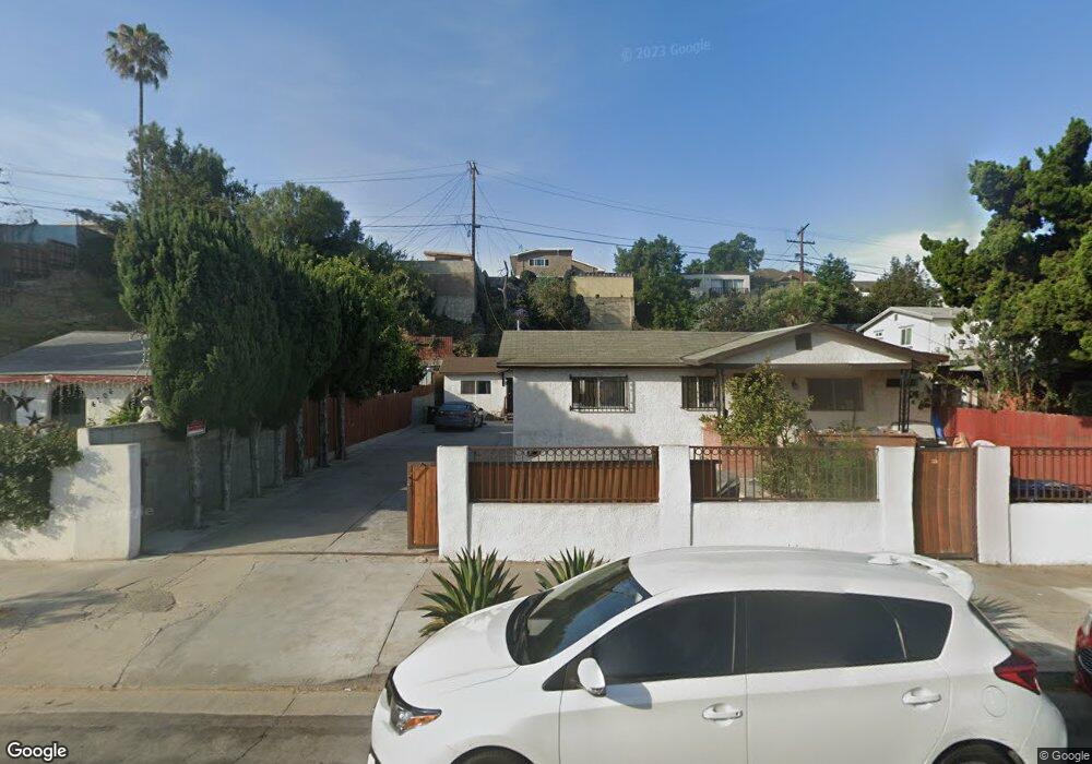 4710 St Charles Place, Los Angeles, CA 90019 - photo 1