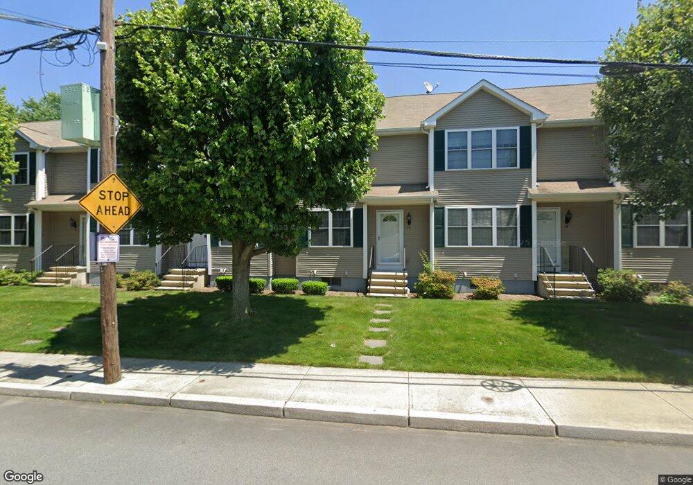 12 Unity St, Pawtucket, RI 02860 - photo 1