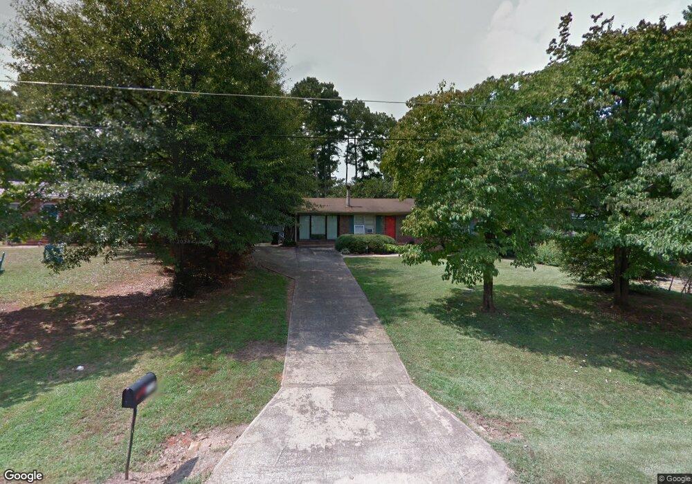 354 Orchard Cir, Commerce, GA 30529 - photo 1