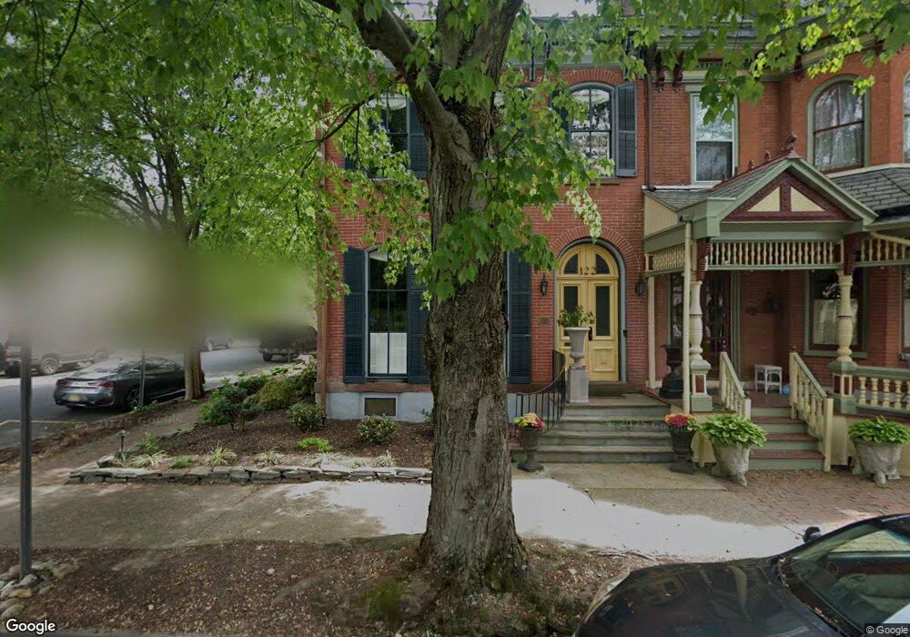 122 N Union St, Lambertville, NJ 08530 - photo 1