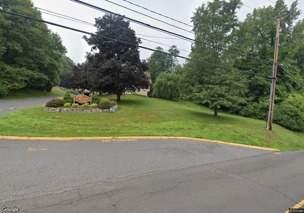 83 Chestnut St unit C, Bethel, CT 06801 - photo 1