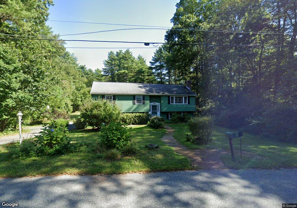 4 Cross St, Medfield, MA 02052 - photo 1