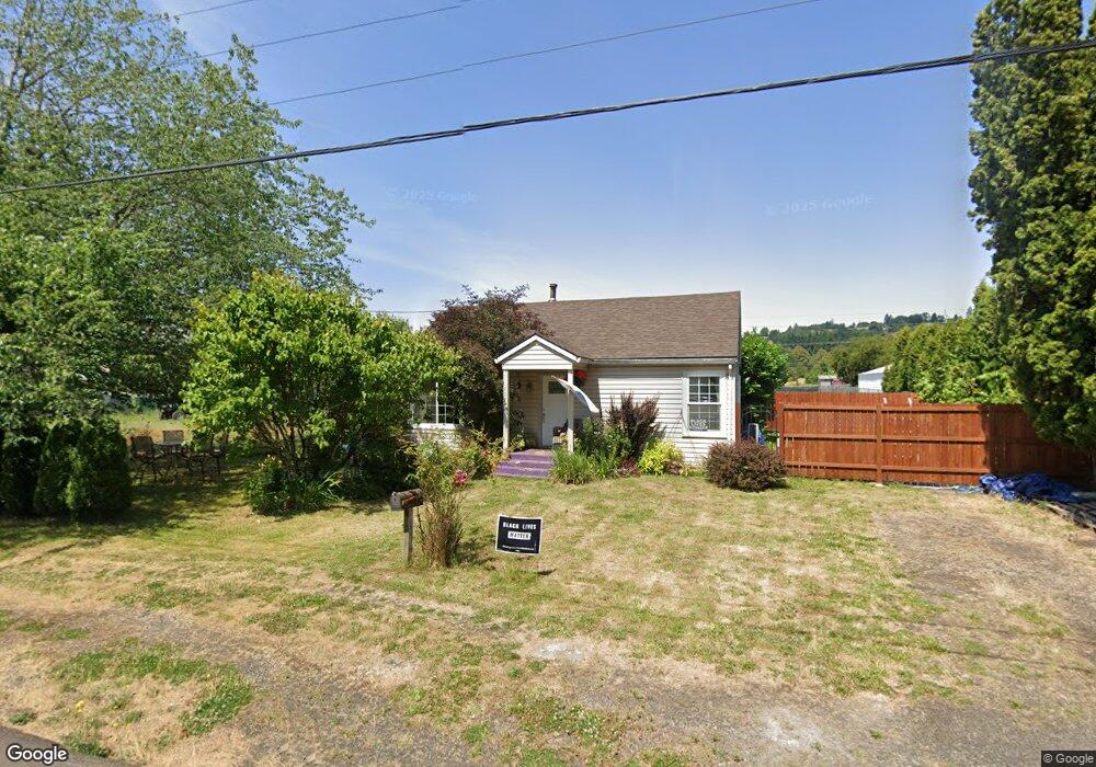 892 SE Maple St, Dundee, OR 97115 - photo 1