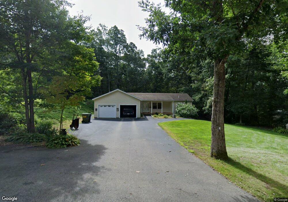 31 Hickory Dr, Dudley, MA 01571 - photo 1