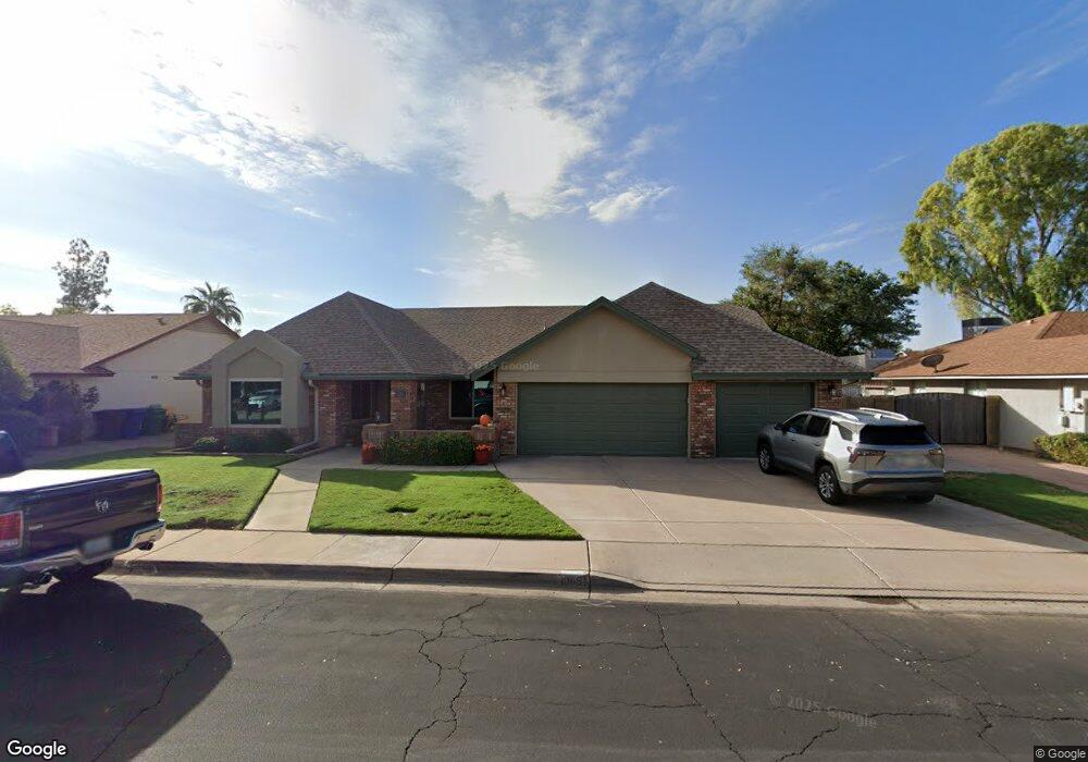 1065 W Meseto Ave, Mesa, AZ 85210 - photo 1