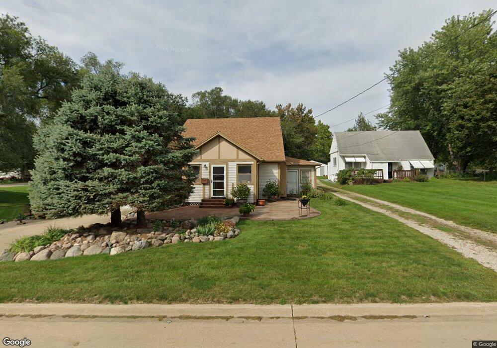 1121 Herold Ave, Des Moines, IA 50315 - photo 1