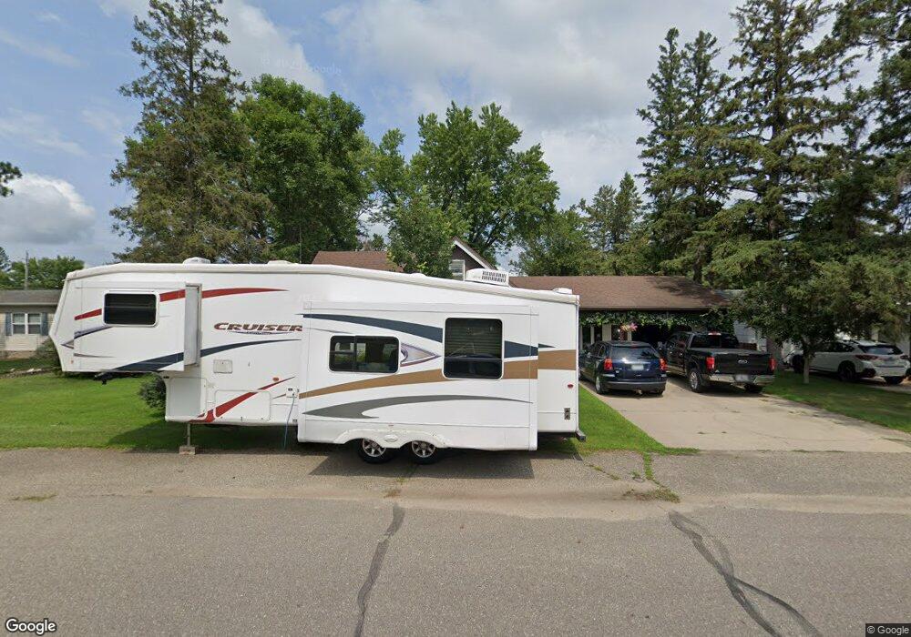 511 4th St W, Park Rapids, MN 56470 - photo 1