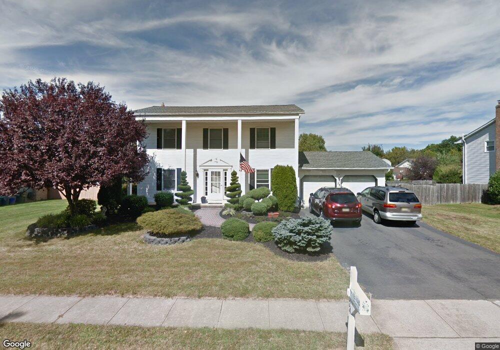 34 Junction Pond Ln, Monmouth Junction, NJ 08852 - photo 1