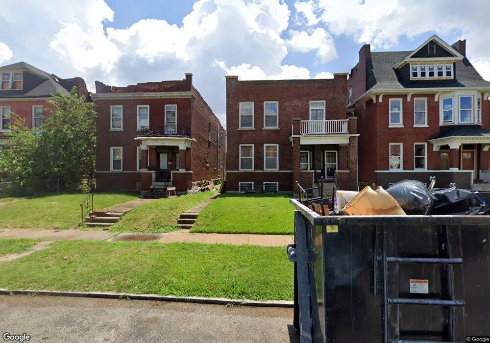 4530 Red Bud Ave, Saint Louis, MO 63115 - photo 1